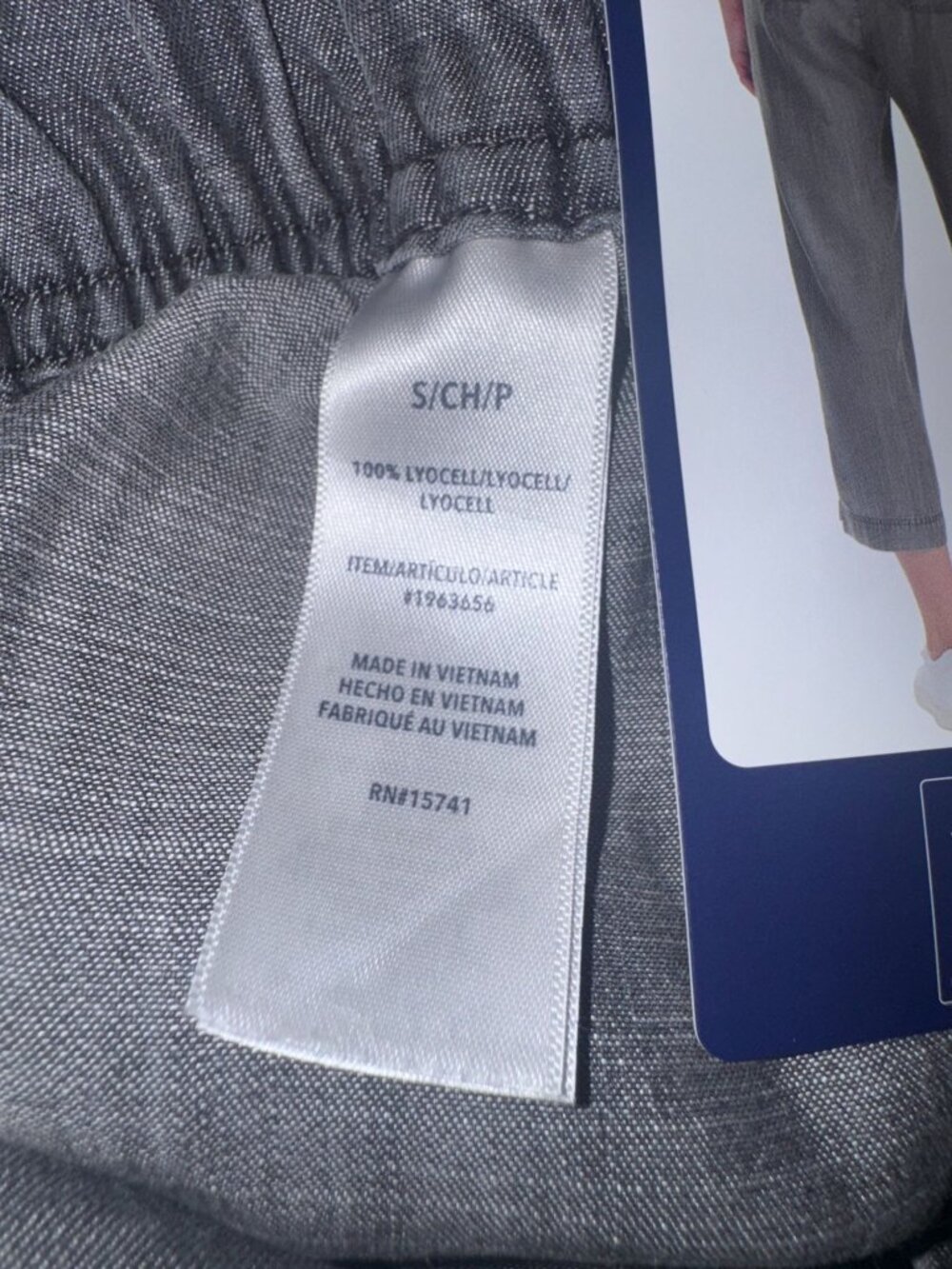 Splendid Womens Black Capri Pants Size S 100% Lyocell Elastic Waistband & Pocket - Picture 3 of 10